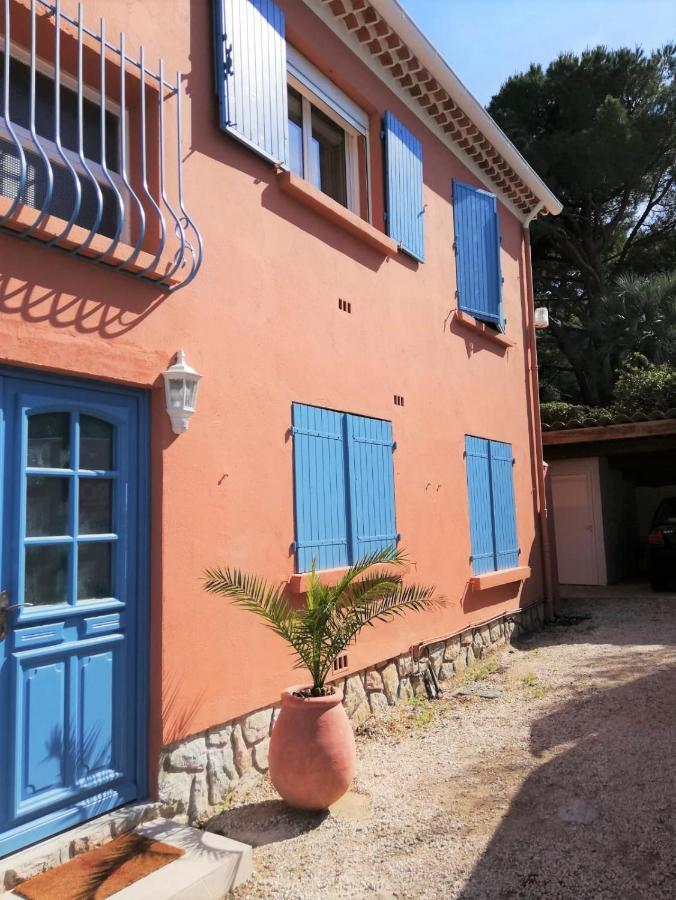 Beaux Appartements 3 Pieces Avec Espaces Exterieurs Et Parking - Proche Plage Hyeres Exterior photo