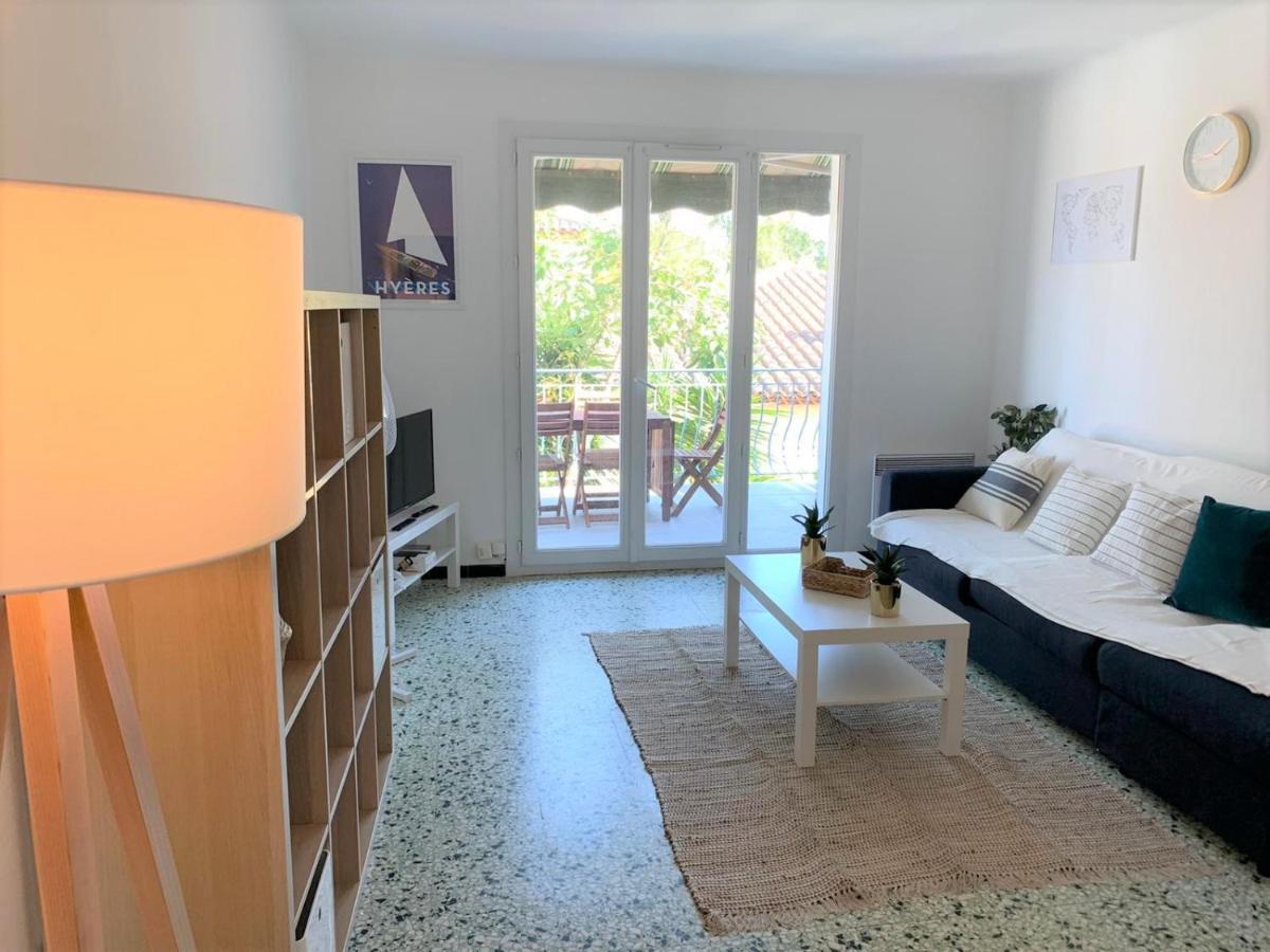 Beaux Appartements 3 Pieces Avec Espaces Exterieurs Et Parking - Proche Plage Hyeres Exterior photo