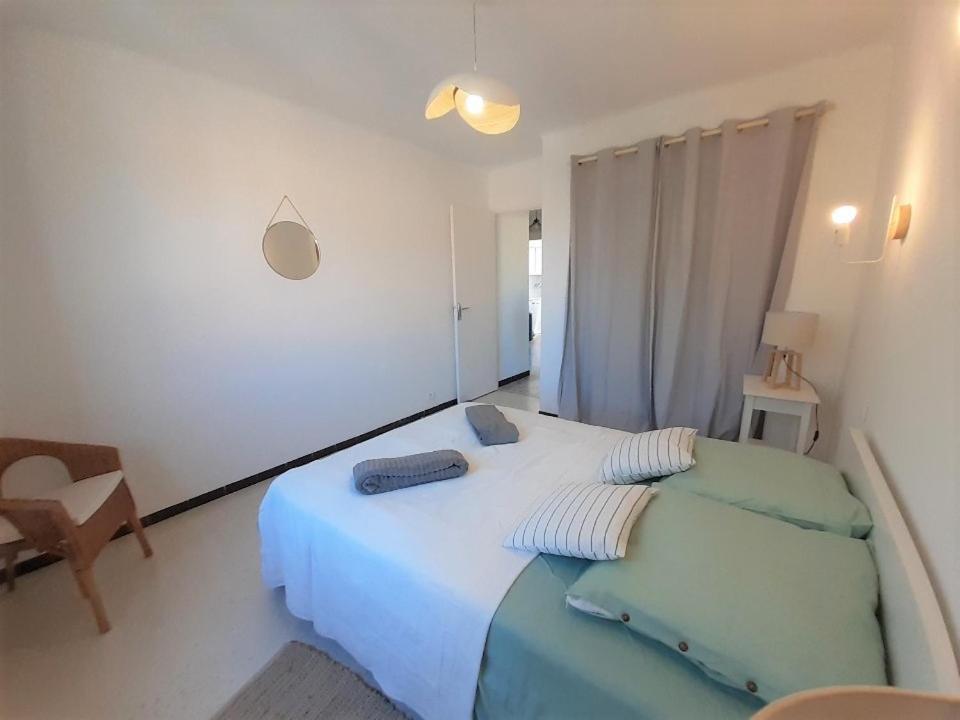 Beaux Appartements 3 Pieces Avec Espaces Exterieurs Et Parking - Proche Plage Hyeres Exterior photo