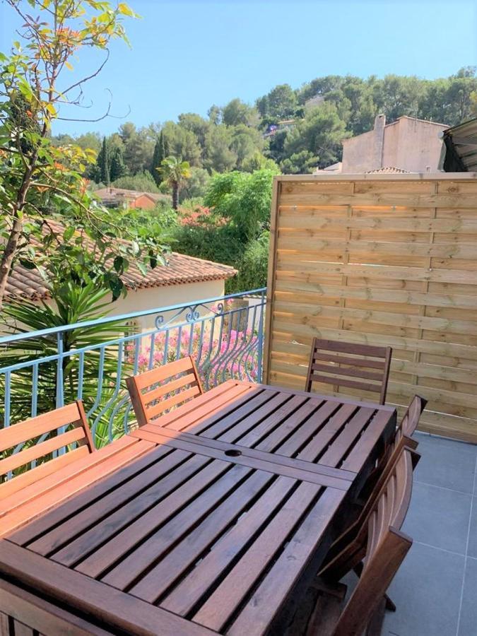 Beaux Appartements 3 Pieces Avec Espaces Exterieurs Et Parking - Proche Plage Hyeres Exterior photo