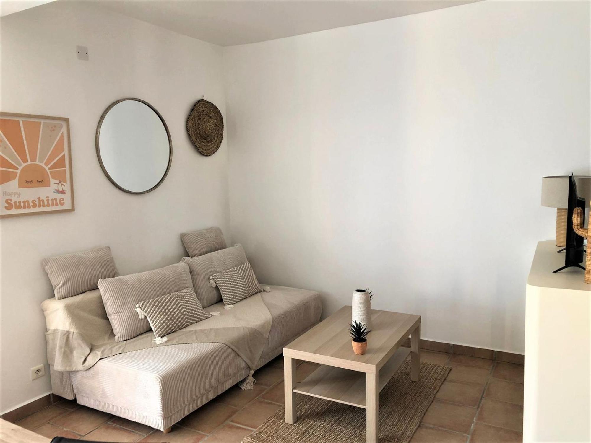Beaux Appartements 3 Pieces Avec Espaces Exterieurs Et Parking - Proche Plage Hyeres Exterior photo