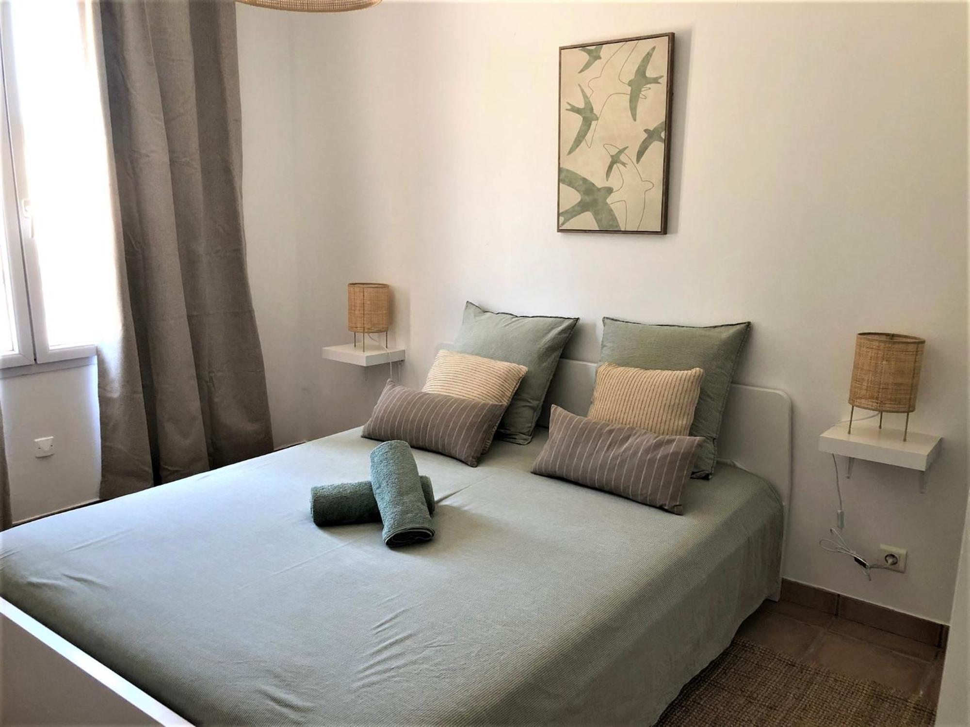 Beaux Appartements 3 Pieces Avec Espaces Exterieurs Et Parking - Proche Plage Hyeres Exterior photo