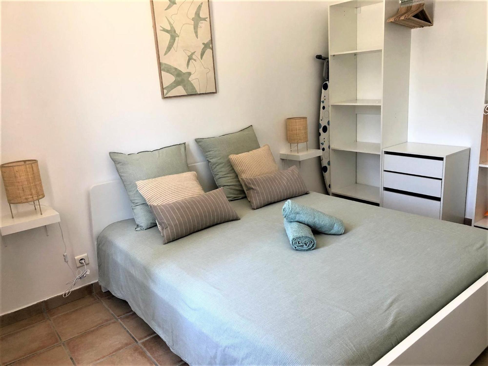 Beaux Appartements 3 Pieces Avec Espaces Exterieurs Et Parking - Proche Plage Hyeres Exterior photo